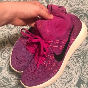 Nike LunarEpic Flyknit Running Shoes